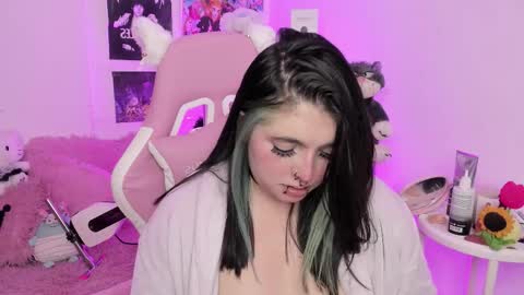 Ig  online show from 12.17.25