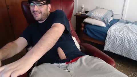 Snapshot of sacoa chatting on 12.27.24 Sacoa online show from 12.27.24