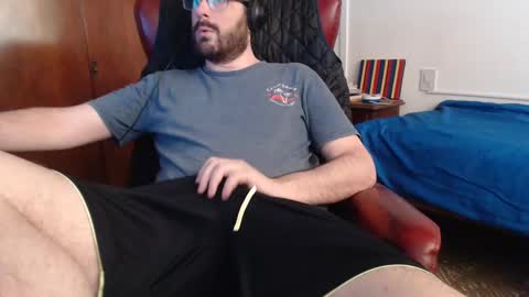 Snapshot of sacoa chatting on 10.21.25 Sacoa online show from 10.21.25