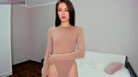 Snapshot of sacura_sacura chatting on 09.14.25 Sacura online show from 09.14.25