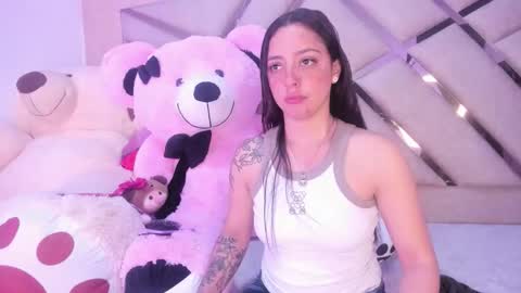 Snapshot of sadashi_moon chatting on 10.10.25    online show from 10.10.25