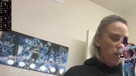 Snapshot of sadierw chatting on 12.28.24 SadieRW online show from 12.28.24