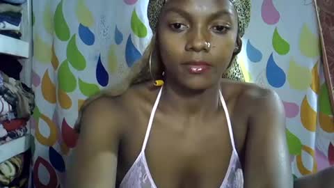 safira19 online show from 10.01.25
