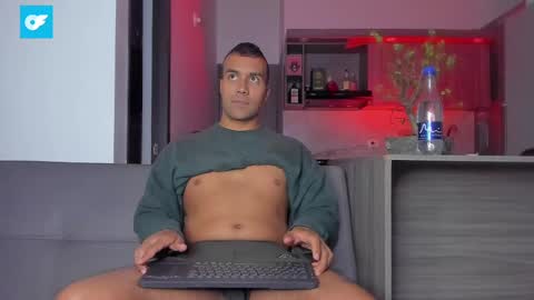 Snapshot of sag_1998 chatting on 02.22.25 Sag online show from 02.22.25