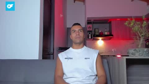 Snapshot of sag_1998 chatting on 03.02.25 Sag online show from 03.02.25