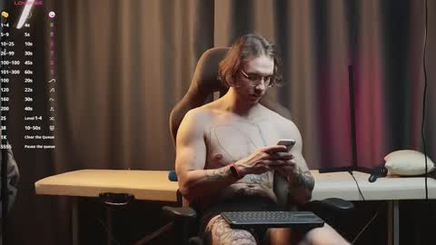 Adam online show from 02.09.25