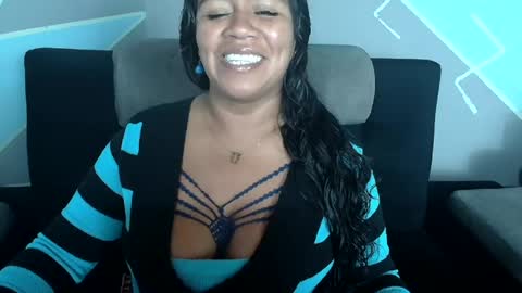 Snapshot of saggil_0385 chatting on 07.10.26 saggil_0385 online show from 07.10.26