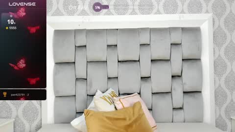 Snapshot of sagitariuuuss chatting on 01.11.25 Cattleya online show from 01.11.25