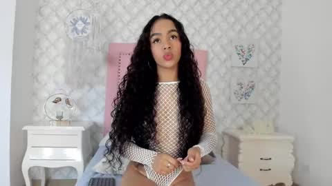 Snapshot of sagitariuuuss chatting on 03.12.25 Cattleya online show from 03.12.25