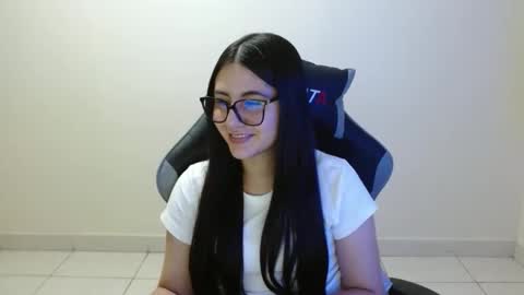 Sahaliefox  online show from 01.09.26