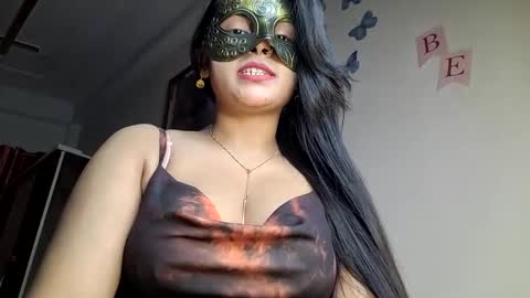 Queen Archana online show from 01.04.25