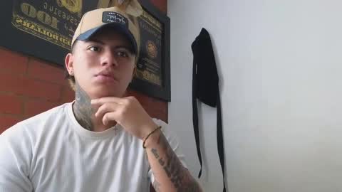 Sahara y Thiago online show from 02.11.25