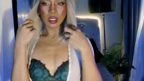 sahayafox online show from 04.23.26