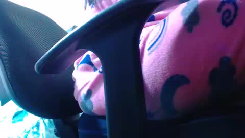 Karina online show from 12.12.24