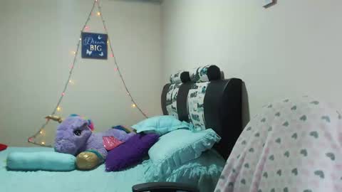 Karina online show from 12.14.24