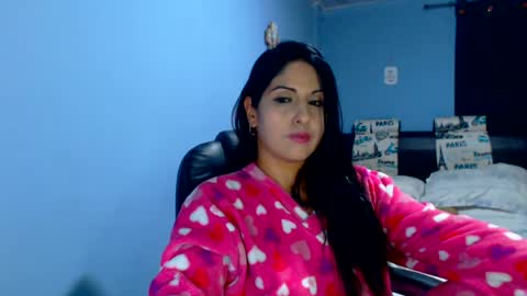 Snapshot of sahotlove1 chatting on 07.15.26 Karina online show from 07.15.26