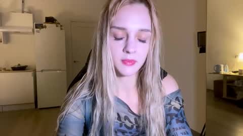 Sofia online show from 11.13.25