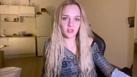 Sofia online show from 11.24.25