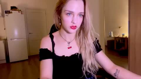 Sofia online show from 12.04.25