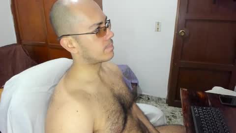 saintedy01 online show from 10.17.25