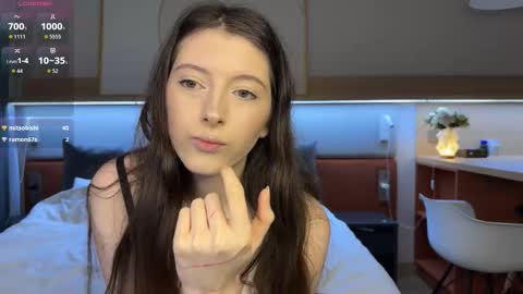 Snapshot of saintsroww chatting on 12.05.25 Alice online show from 12.05.25