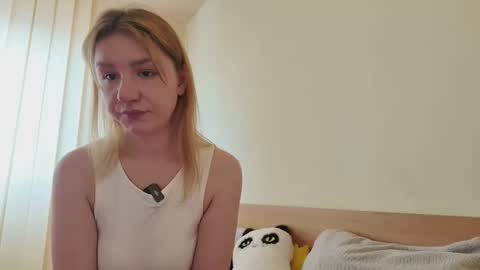 Snapshot of sajenionela chatting on 03.24.26 Chloe online show from 03.24.26