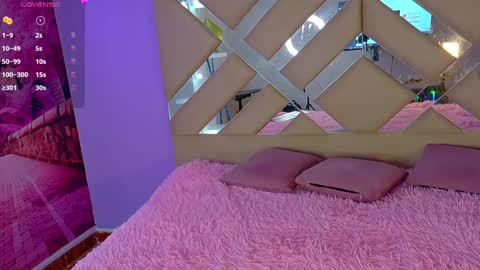 Snapshot of sakuragix chatting on 12.13.24 IG online show from 12.13.24