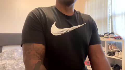 Snapshot of salgozzi chatting on 01.28.25 Cum Hanks online show from 01.28.25