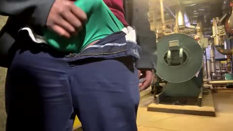 Snapshot of salgozzi chatting on 03.08.25 Cum Hanks online show from 03.08.25