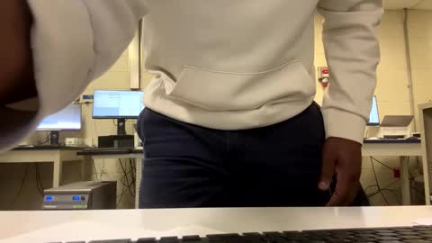 Snapshot of salgozzi chatting on 01.11.26 Cum Hanks online show from 01.11.26