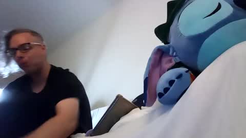 Snapshot of salis1981 chatting on 02.04.25 salis1981 online show from 02.04.25