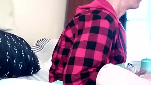 Snapshot of salis1981 chatting on 02.06.25 salis1981 online show from 02.06.25