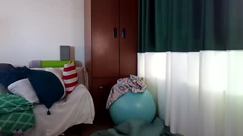 Snapshot of salis1981 chatting on 03.12.25 salis1981 online show from 03.12.25