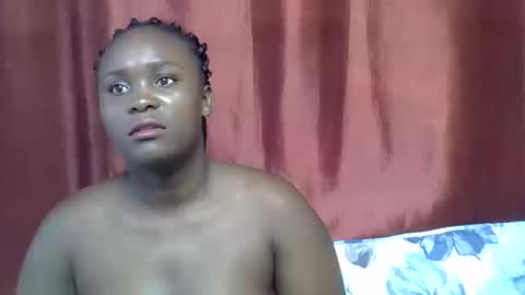 sally_bee1 online show from 05.23.26