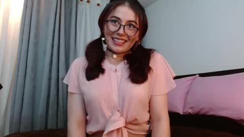 Snapshot of salma_tori chatting on 09.23.25 salma_tori online show from 09.23.25