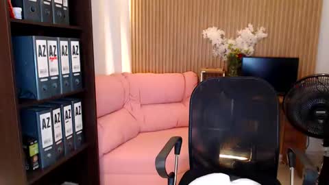 Snapshot of salome_010 chatting on 05.25.26 Salome online show from 05.25.26