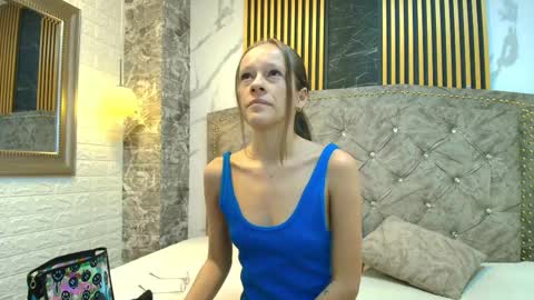 salome_cruxx online show from 01.14.26