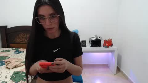 salome  online show from 02.25.25