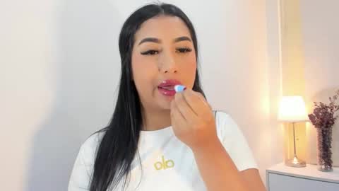   online show from 11.08.25