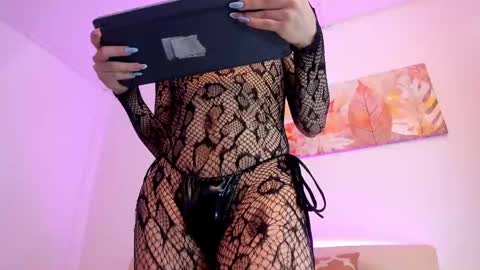 Salome online show from 04.16.26