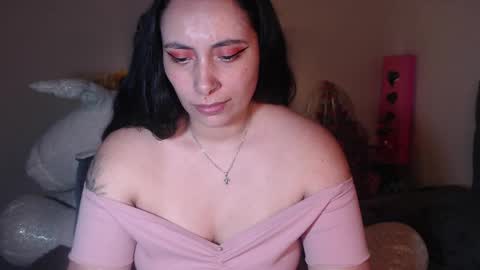 Snapshot of salomefox2 chatting on 12.10.24 yenny online show from 12.10.24