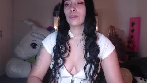 Snapshot of salomefox2 chatting on 12.23.24 yenny online show from 12.23.24