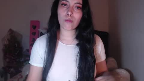 Snapshot of salomefox2 chatting on 02.06.25 yenny online show from 02.06.25