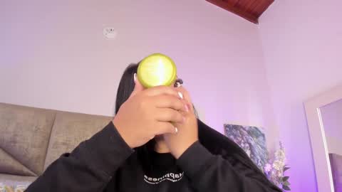 Snapshot of salomesimos1 chatting on 02.05.25 Salome online show from 02.05.25