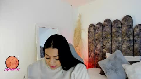 Snapshot of salomesimos1 chatting on 10.09.25 Salome online show from 10.09.25