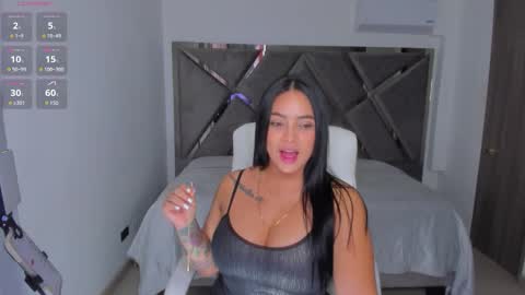 Salomme Cruz online show from 11.30.25