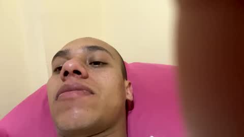 Snapshot of salomon_boy_ chatting on 12.01.24 salomon_boy_ online show from 12.01.24