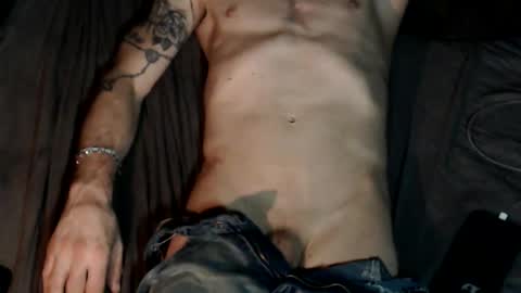 Snapshot of salsbigger chatting on 02.10.26 Anthony Deniro online show from 02.10.26