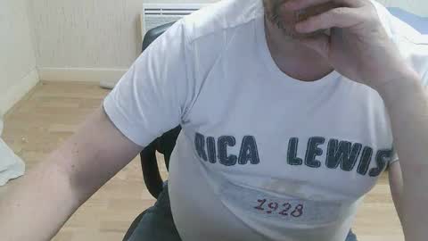 Saltimbanquier  Salt  ou  Banquier  online show from 10.22.25