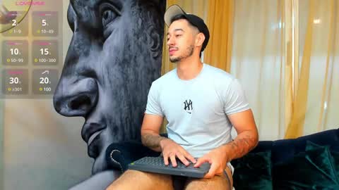 Salvatore online show from 02.15.25